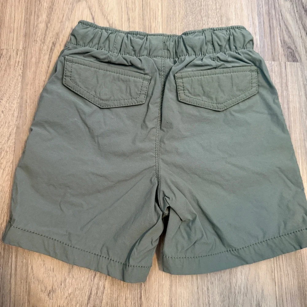 Gap Kids Green Casual Shorts Size 3T